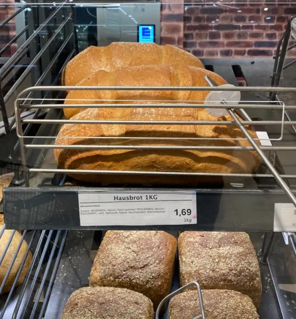 kenyernemetben 2147814570262945667 n